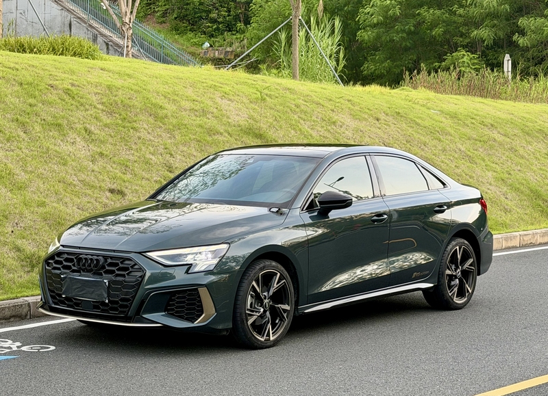 2024 Audi A3 A3L Limousine 35 TFSI RS Kit Flame Speed (RS Tàojiàn Ránsù Xíng)