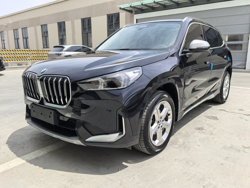2023 BMW X1 sDrive20Li X Design Package (X Shèjì Tàozhuāng)