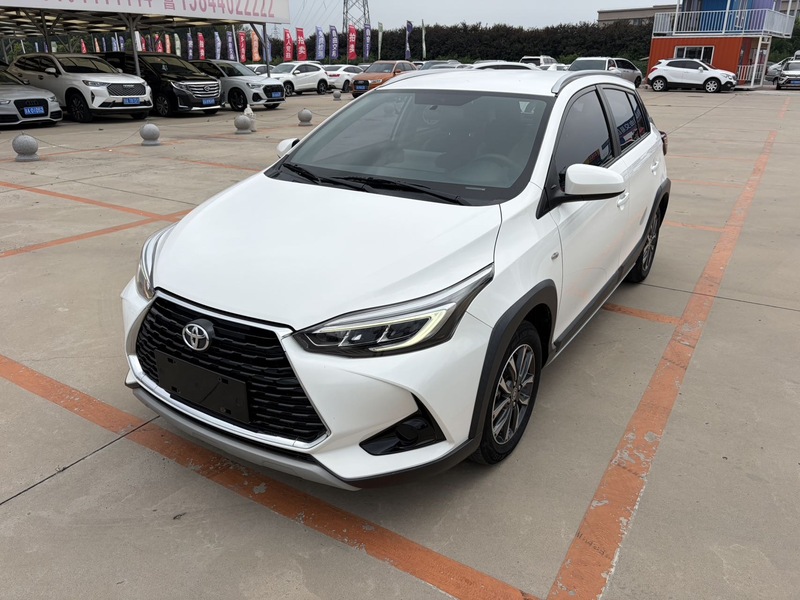 2022 Toyota YARiS L Zhixuan X 1.5L CVT Leading PLUS Edition (Zhìxuǎn X 1.5L CVT Lǐngxiān PLUS Bǎn)