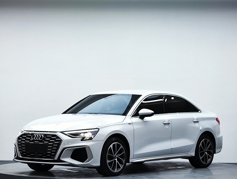 2021 Audi A3 A3L Limousine 35 TFSI Progressive Sport (Jìnqǔ Yùndòng Xíng)