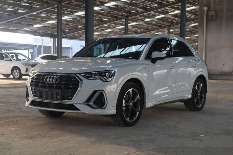 2023 Audi Q3 35 TFSI Fashion Sport (Shíshàng Dònggǎn Xíng) (1.5T)