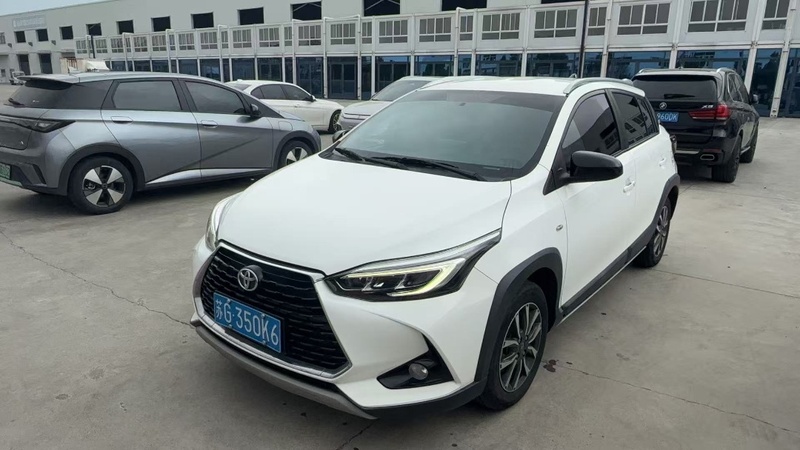 2022 Toyota YARiS L Zhixuan X 1.5L CVT Luxury PLUS Edition (Zhìxuàn X 1.5L CVT Háohuá PLUS Bǎn)