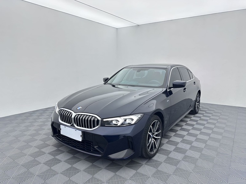 2023 BMW 3 Series 320Li M Sport Package (M Yùndòng Tàozhuāng)