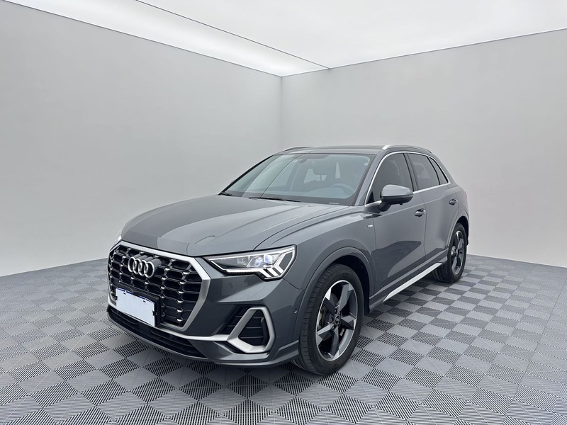 2022 Audi Q3 35 TFSI Fashion Sport (Shíshàng Yùndòng Xíng)