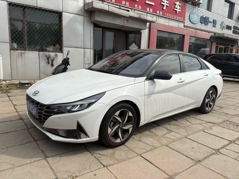 2022 Hyundai Elantra 1.5L CVT LUX Premium (LUX Zūnguì Bǎn)