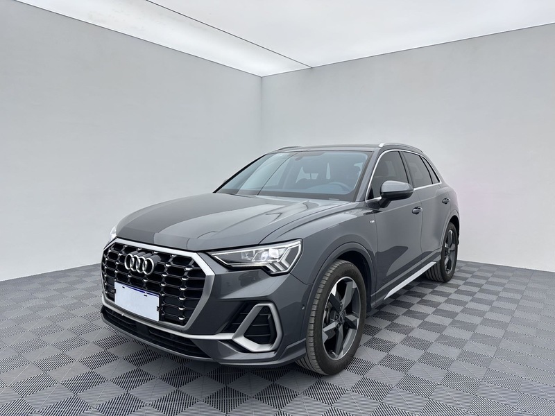 2023 Audi Q3 35 TFSI Fashion Sport (Shíshàng Dònggǎn Xíng) 1.4T