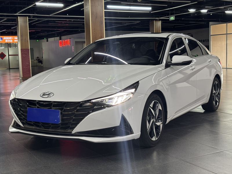 2022 Hyundai Elantra 1.5L CVT LUX Premium (Zūnguì Bǎn)