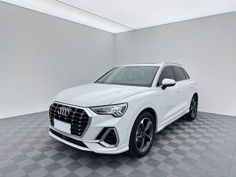 2022 Audi Q3 35 TFSI Fashion Sport (Shíshàng Yùndòng Xíng)