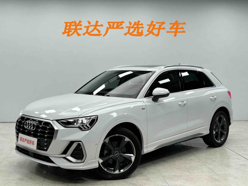 2022 Audi Q3 35 TFSI Fashion Sport (Shíshàng Dònggǎn Xíng)