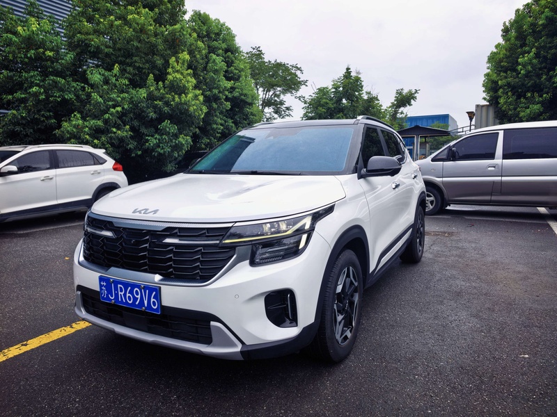 2023 Kia Seltos 1.5L CVT Premium (Zūnguì Bǎn)
