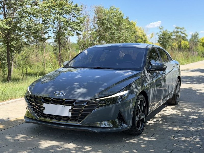 2022 Hyundai Elantra 1.5L CVT LUX Noble Edition (Zūnguì Bǎn)