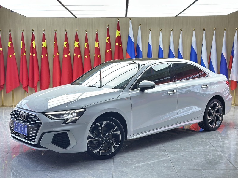 2022 Audi A3 A3L Limousine 35 TFSI Luxury Sport (Háohuá Yùndòng Xíng)