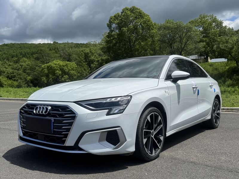 2023 Audi A3 Sportback 35 TFSI Luxury Elegant (Háohuá Zhìyǎ Xíng)