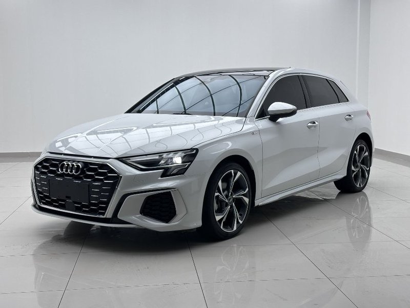 2022 Audi A3 Sportback 35 TFSI Fashion Sport (Shíshàng Yùndòng Xíng)