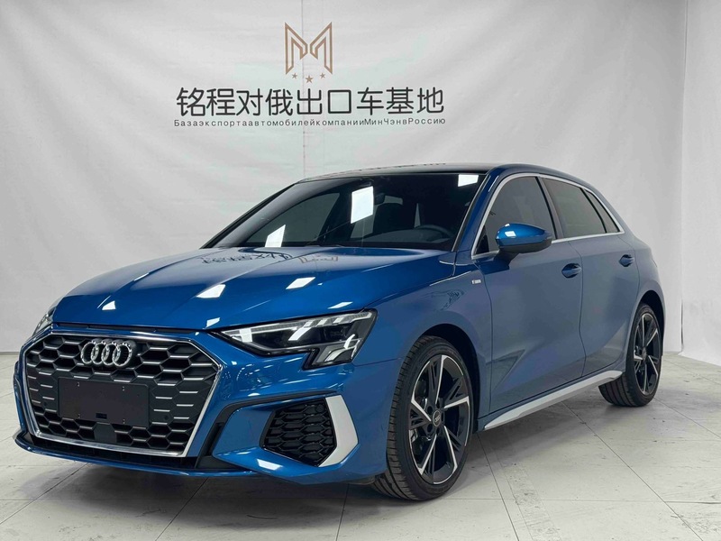 2022 Audi A3 Sportback 35 TFSI Fashion Sport (Shíshàng Yùndòng Xíng)