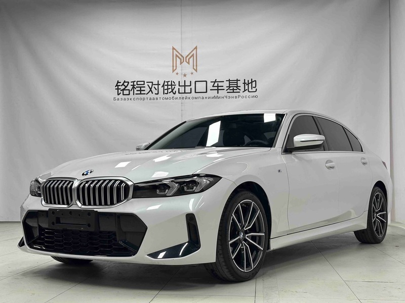 2023 BMW 3 Series 320Li M Sport Package (M Yùndòng Tàozhuāng)