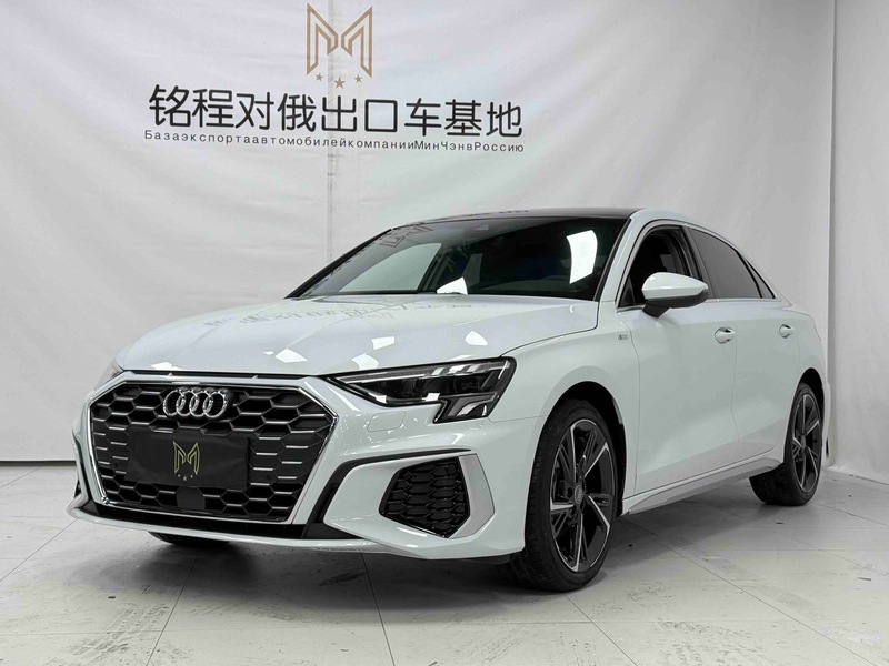 2022 Audi A3 A3L Limousine 35 TFSI Fashion Sport (Shíshàng Yùndòng Xíng)