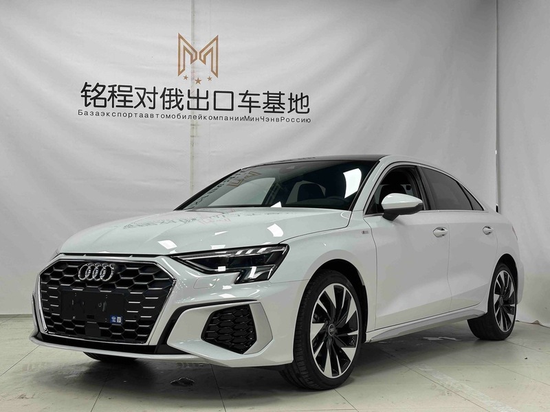 2022 Audi A3 A3L Limousine 35 TFSI Fashion Sport (Shíshàng Yùndòng Xíng)